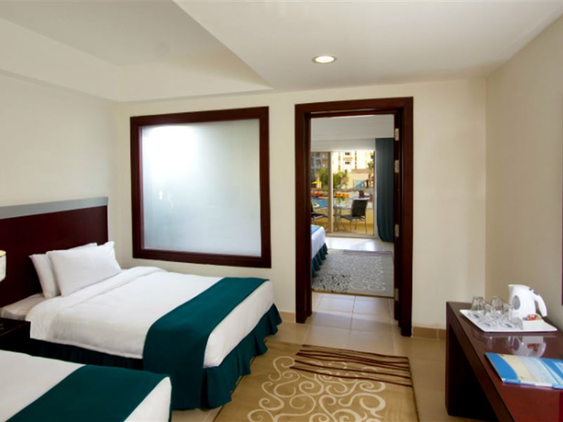 Serenity Alma Heights Resort Interconnecting Family Room