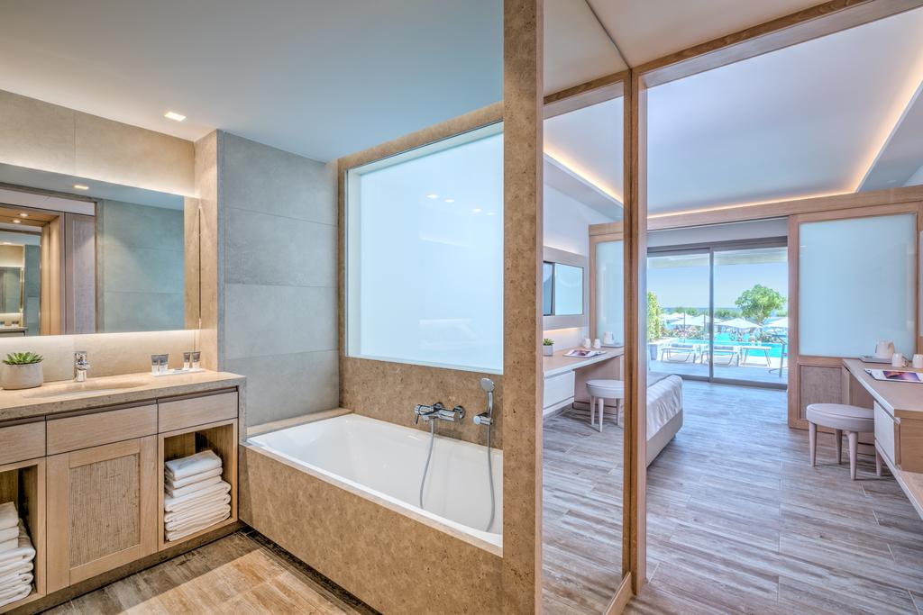 Amada Colossos Resort Family Studio