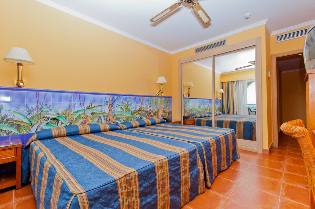 2 x Double Rooms Connecting